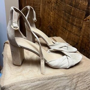 H&M Beige Women's Block Heel Sandals